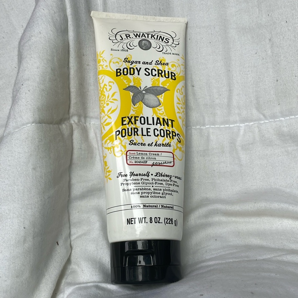 J.R. Watkins sugar and shea body scrub 8 oz